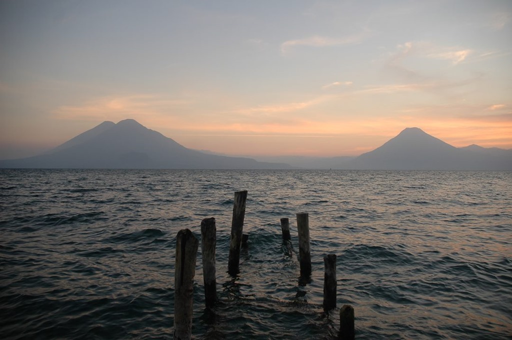 205   Jezioro Atitlan, Gwatemala